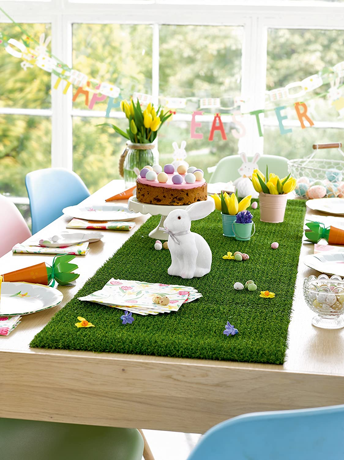 spring tableware tips - fake grass