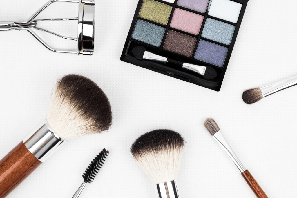 5+ Tips For Getting Wedding Guest Makeup Right